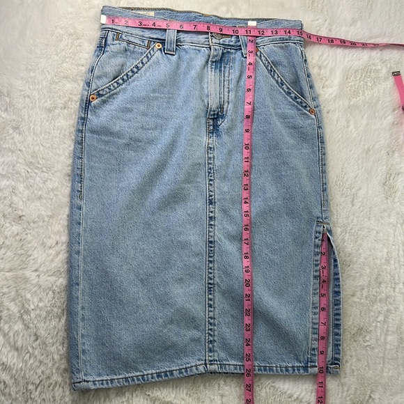 LEVIS Premium Denim Midi Skirt Jean Side Slit Light Wash 5 Pocket Below Knee 27 - Picture 7 of 16